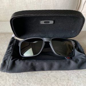 Oakley Holbrook Sunglasses